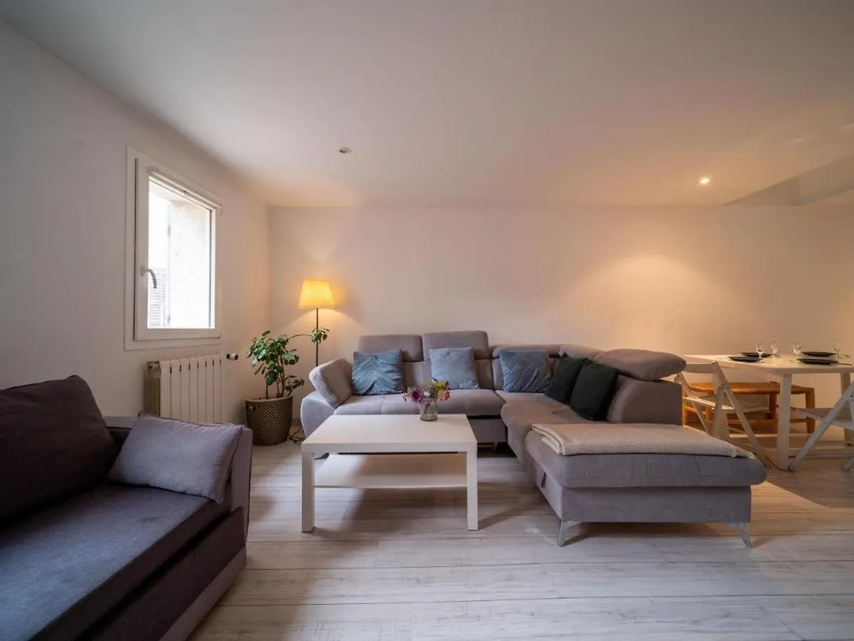 Cosy Triplex 120M2 Terrasse Au Panier Vue Major Vieux Port 7 Couchages Option Parking Apartment Marseille France