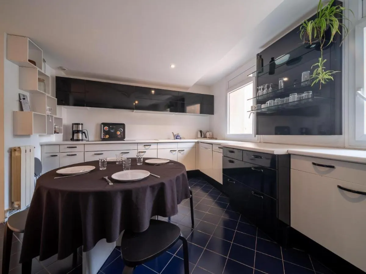 Cosy Triplex 120M2 Terrasse Au Panier Vue Major Vieux Port 7 Couchages Option Parking Apartment Marseille